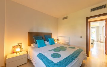 Property slide 31