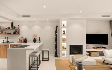Property slide 7