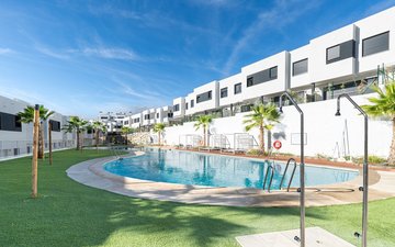Property slide 17
