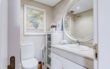 Property slide 24