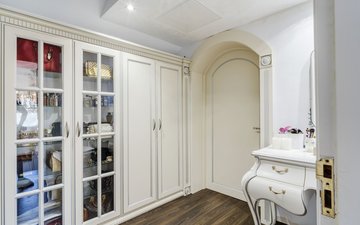 Property slide 31