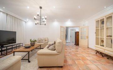 Property slide 19
