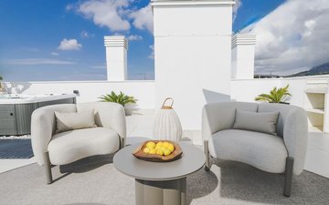 Property slide 17