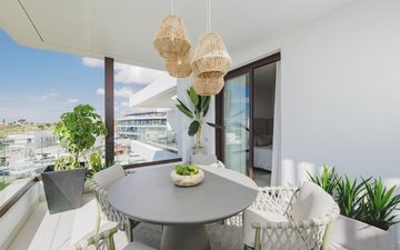 Property slide 21