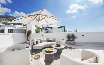 Property slide 40