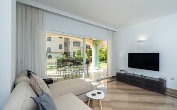 Property slide 10
