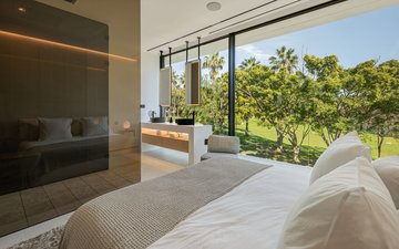 Property slide 21