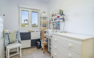 Property slide 23