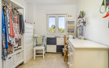 Property slide 24
