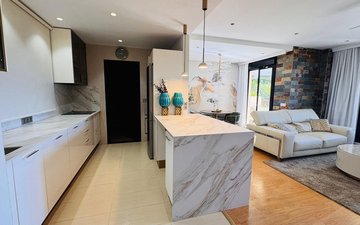 Property slide 30