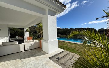 Property slide 14