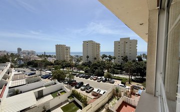 Property slide 18
