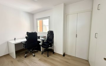 Property slide 25