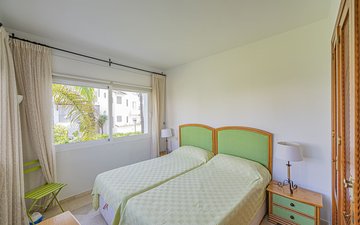 Property slide 15