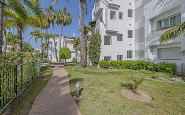 Property slide 29