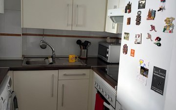 Property slide 14