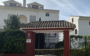 Property slide 30