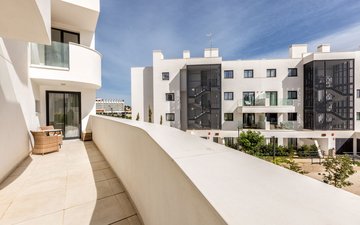 Property slide 14
