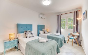 Property slide 19