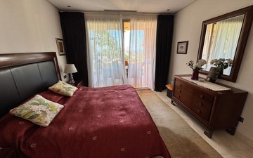 Property slide 7