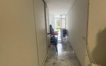Property slide 20