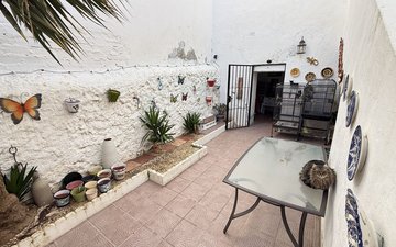 Property slide 14