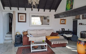 Property slide 17