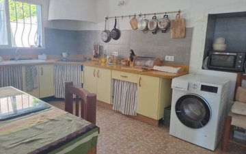 Property slide 19