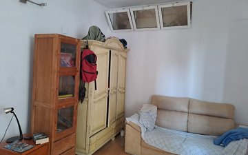 Property slide 20
