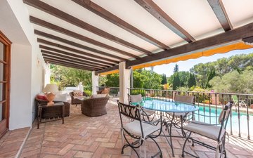 Property slide 35