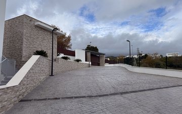 Property slide 36