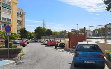 Property slide 6