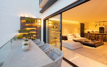 Property slide 19