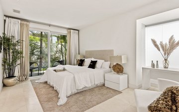 Property slide 25