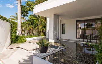 Property slide 8