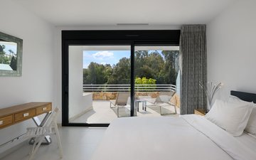 Property slide 18
