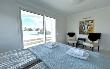 Property slide 18