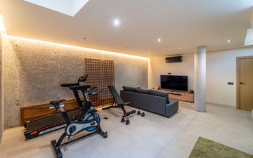 Property slide 67