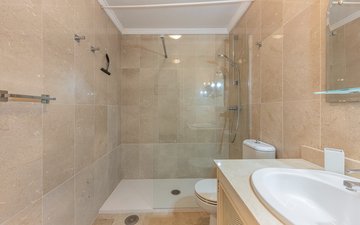 Property slide 17