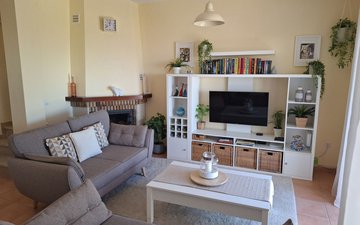 Property slide 25