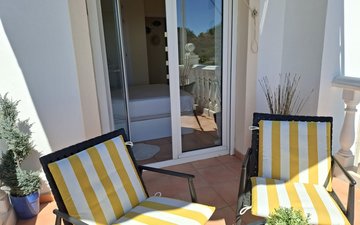 Property slide 60