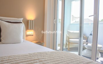 Property slide 25