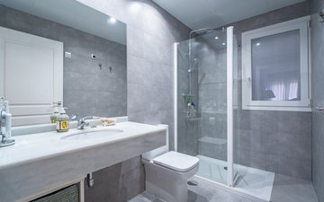 Property slide 20