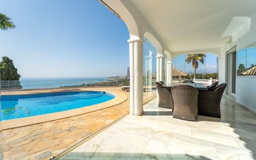 Property slide 25