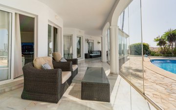 Property slide 27