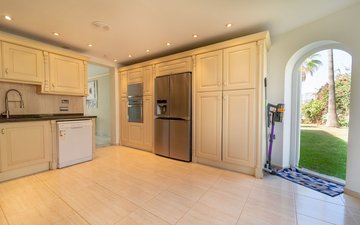 Property slide 34