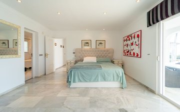 Property slide 43