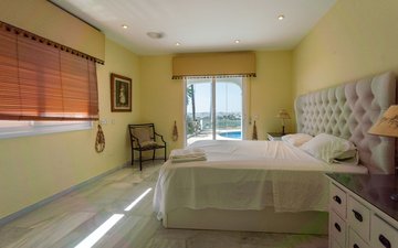 Property slide 64