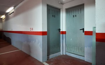 Property slide 24