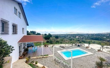 Property slide 4